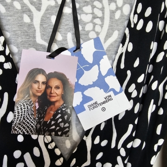 Long Sleeve Midi Sea Spots Wrap Dress Diane Von Furstenberg | BLACK & WHITE | XS - Picture 8 of 10